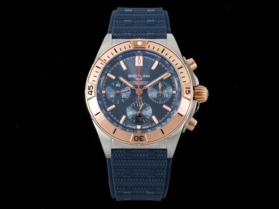 Breitling 百年靈 Chronomat B01 計時錶 42￥5880